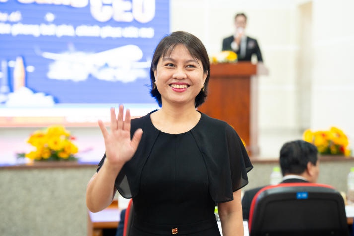 [Video] CEO Nguyễn Quốc Kỳ kể chuyện chinh phục ước mơ cùng sinh viên HUTECH 202