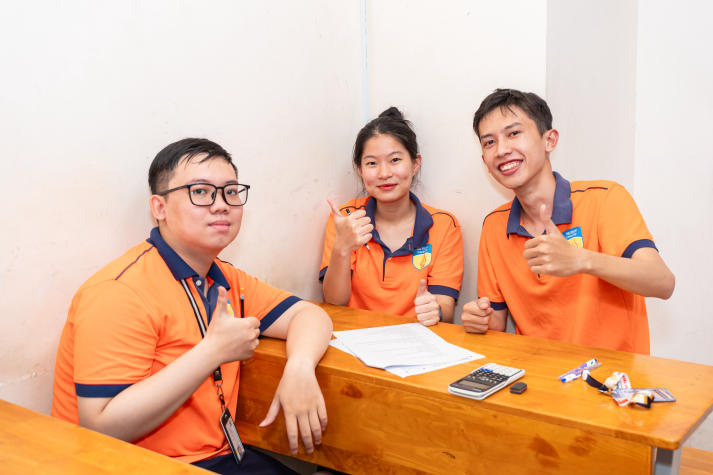 Top 12 đội thi chính thức bước vào vòng Tăng tốc cuộc thi “HUTECH HRM Challenge” 2025 37