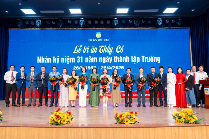 [Ảnh] Rộn ràng chuỗi hoạt động chào tuổi mới, lan tỏa khí thế và khát vọng vươn xa 91