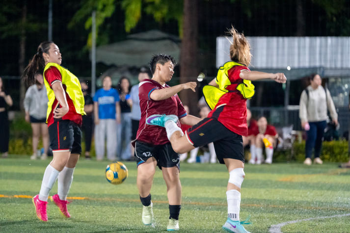 [HUTECH Games 2026] Lộ diện ngôi vương Bóng đá nam, nữ sau loạt trận Chung kết kịch tính 40