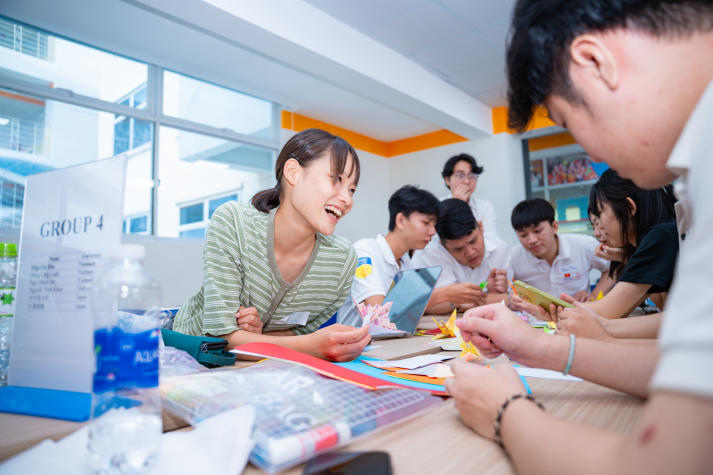 VJIT students engage with Japanese students, joining hands for environmental protection 70