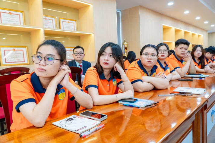 Sinh viên, học viên Khoa Thú y - Chăn nuôi nâng cao năng lực chẩn đoán bệnh động vật với kỹ thuật PCR tiên tiến 58