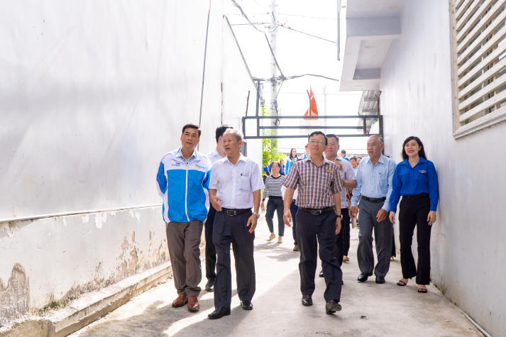 Điểm tin hoạt động Mùa hè xanh HUTECH 2025: Mặt trận TP.HCM sôi nổi với loạt công trình ý nghĩa 232