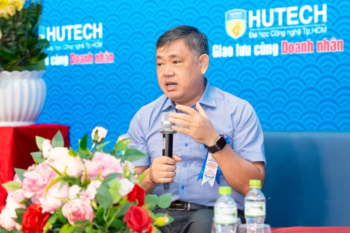 [Video] Ban Điều hành CLB Doanh nhân HUTECH nhiệm kỳ mới ra mắt, đồng hành cùng sinh viên chạm thành công 69