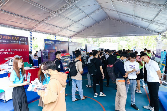 Mời doanh nghiệp tham gia Ngày hội HUTECH IT Open Day 2024 26