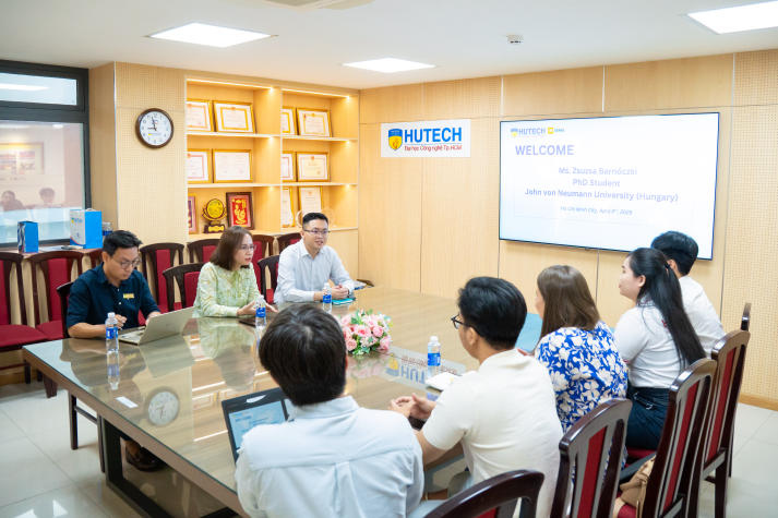 HUTECH kết nối học thuật cùng nghiên cứu sinh John von Neumann University (Hungary) 12