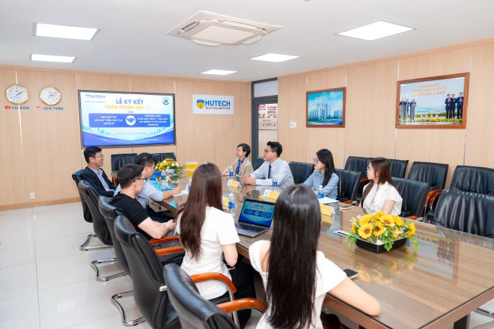 HUTECH ký kết MoU cùng IAPEHCM, tăng cường kết nối đào tạo và thực hành cho sinh viên Tâm lý học 65