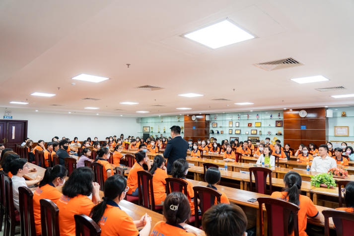 Cùng HUTECH Beside You “mở khoá” những kiến thức về chủ đề sống thử và phòng chống lừa đảo mạng xã hội 26