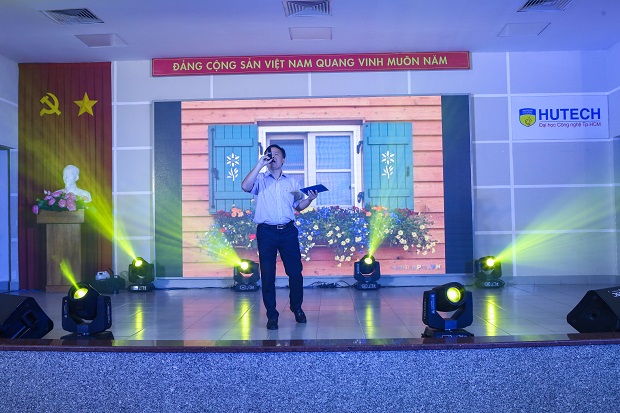 Việt Nam hữu tình được tái hiện tại Vòng sơ khảo Hội thi “Tiếng hát từ giảng đường” lần 14 năm 2020 302