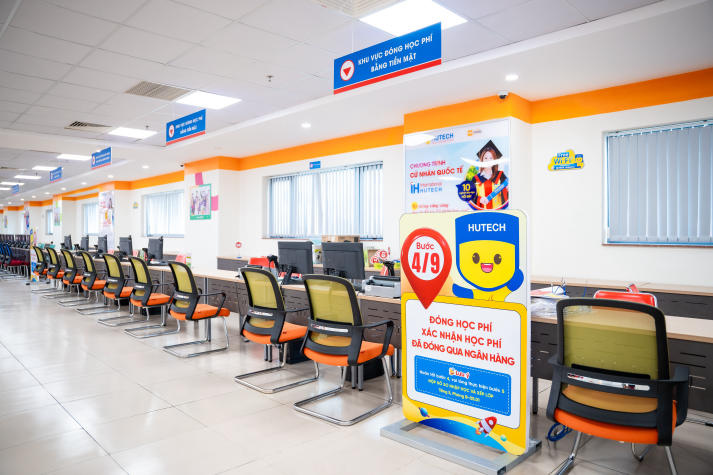 HUTECH sẵn sàng chào đón tân sinh viên nhập học 32