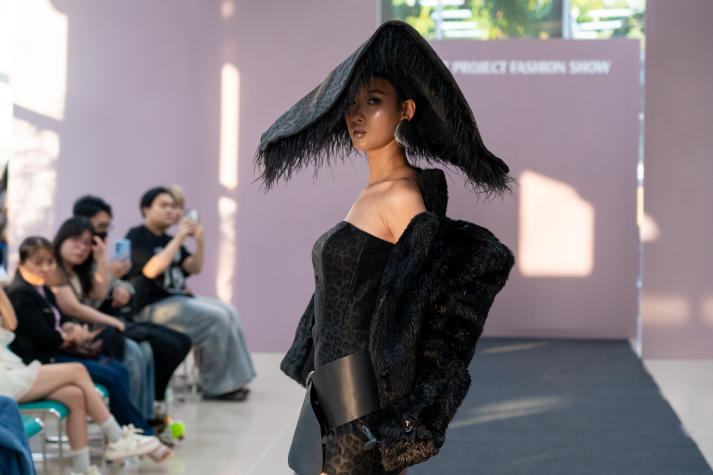 Sinh viên Thiết kế thời trang “lên sàn” với đồ án thực tế, từng bước định hình tư duy làm nghề 40