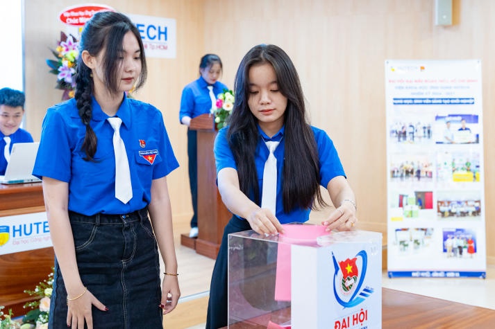 Viện Khoa học Ứng dụng HUTECH tổ chức Đại hội Đại biểu Đoàn TNCS Hồ Chí Minh, nâng cao chất lượng hoạt động 221