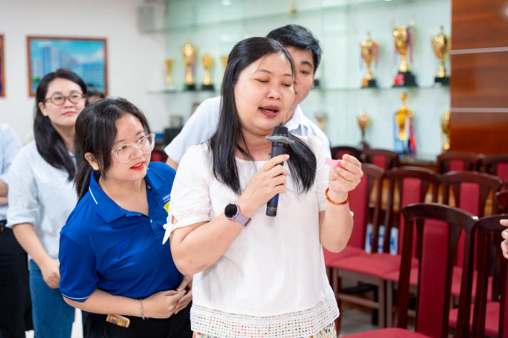 Nâng cao năng lực chăm sóc sức khỏe tinh thần sinh viên qua hoạt động tập huấn tại HUTECH 66