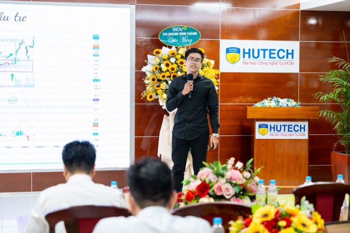 [Video] HUTECH-ers khẳng định vị thế với chiến thắng ngoạn mục tại “Đỉnh cao chứng trường 2025” 80