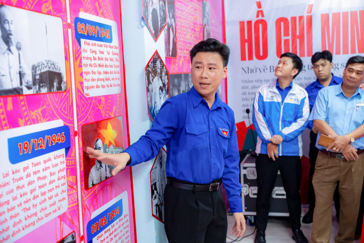 Khánh thành “Không gian Văn hóa Hồ Chí Minh”, tuổi trẻ HUTECH lan tỏa giá trị nhân văn trong cộng đồng 55