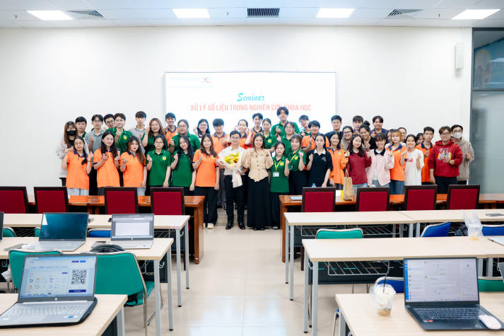 Tư duy khoa học từ con số: Sinh viên Viện Khoa học Ứng dụng trang bị kỹ năng nghiên cứu khoa học 104