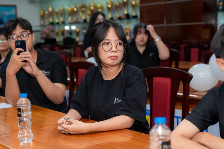 CLB Nhiếp ảnh HUTECH đánh dấu tuổi lên 8, mở “khung hình” mới cho hành trình sáng tạo 84