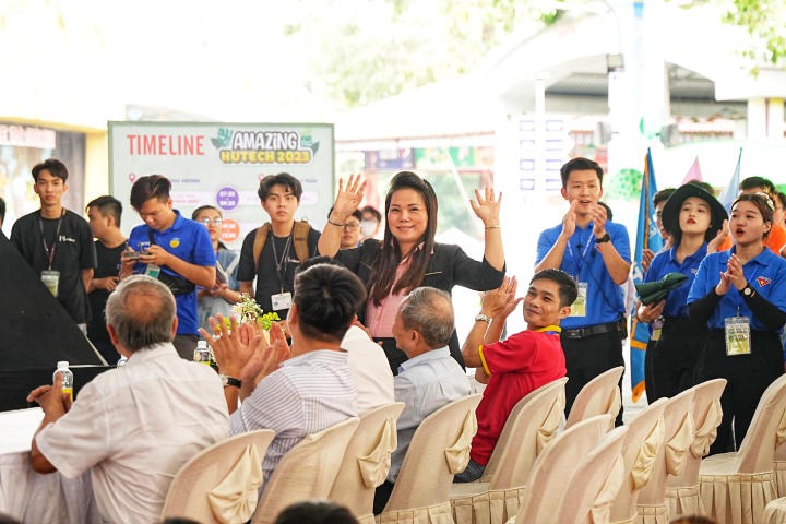 Hội trại AMAZING HUTECH 2023 chính thức khai mạc, sinh viên bật mood “chơi hết sức, quẩy hết mình” 55