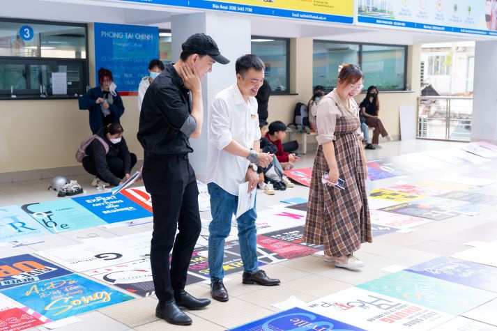 Sinh viên ngành Thiết kế đồ họa HUTECH trưng bày sản phẩm nghệ thuật chữ 59