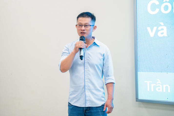 Ông Trần Hoàng Huy giới thiệu công nghệ 3DIC tiên tiến, mở ra xu hướng mới cho ngành thiết kế vi mạch