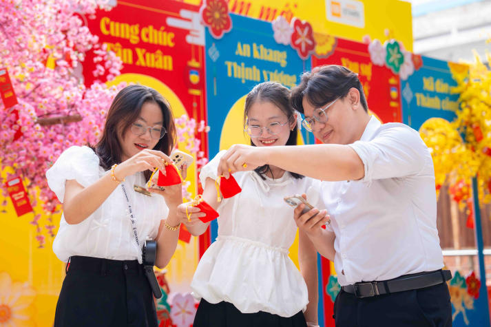 HUTECH New Year Gathering for the Year of the Fire Horse 2026: Connecting internal strength, affirming position, moving forward with confidence 28