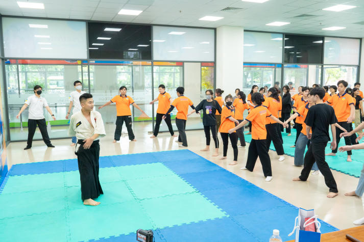 HUTECH tổ chức Chương trình trang bị “Kỹ năng tự vệ” cho sinh viên vào ngày 11/7 27