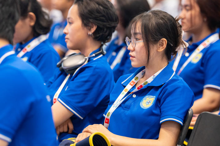 Sinh viên Thú y khám phá cơ hội nghề nghiệp trong dòng chảy nông nghiệp xanh 57