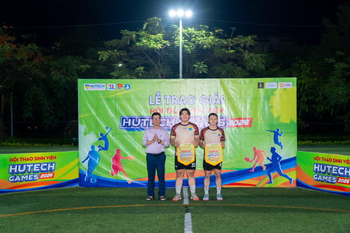 [HUTECH Games 2026] Lộ diện ngôi vương Bóng đá nam, nữ sau loạt trận Chung kết kịch tính 191
