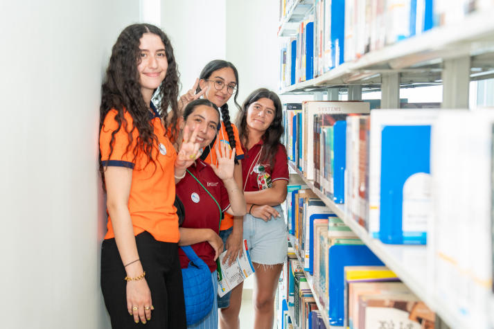 Học sinh Einstein School Vũng Tàu hào hứng trải nghiệm môi trường học tập hiện đại tại HUTECH 25