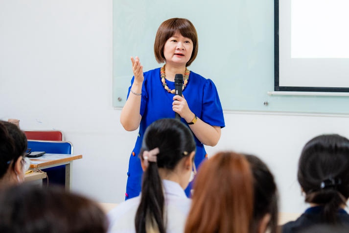 Sinh viên Khoa Nhật Bản học HUTECH nắm bắt kỹ năng tổ chức sự kiện 47