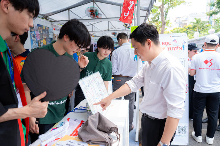 Sinh viên HUTECH “bắt nhịp” giao lưu quốc tế tại Lễ hội Việt Nam - Nhật Bản lần thứ 11 113