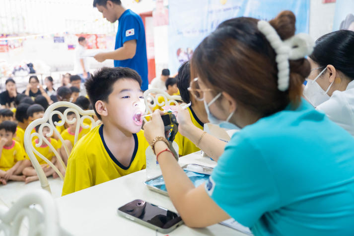 Cựu sinh viên và doanh nhân HUTECH viết tiếp hành trình nhân ái tại Mái ấm tình thương Phúc Lâm 48