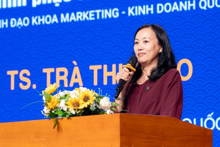 Sinh viên Khoa Marketing - Kinh doanh quốc tế “giải mã” thuật toán tuyển dụng và xây dựng thương hiệu cá nhân cùng chuyên gia 15