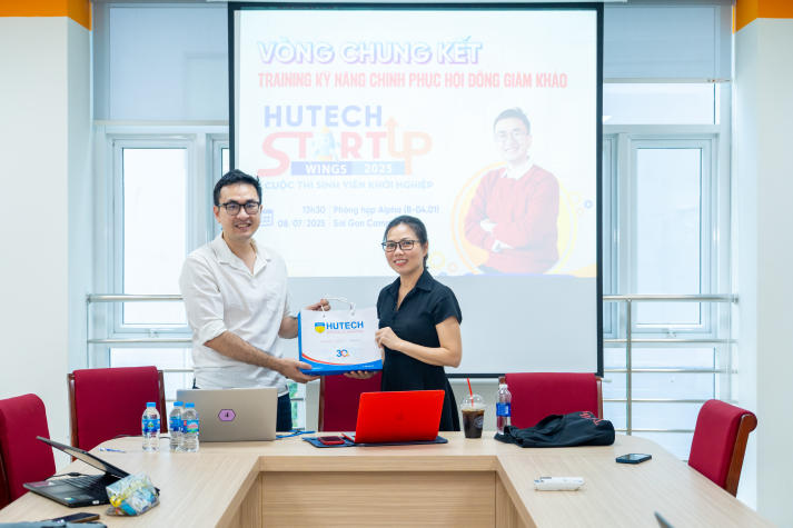 Sẵn sàng bứt phá: Top 6 Startup Wings 2025 rèn kỹ năng, quyết chiến trước thềm Chung kết 14