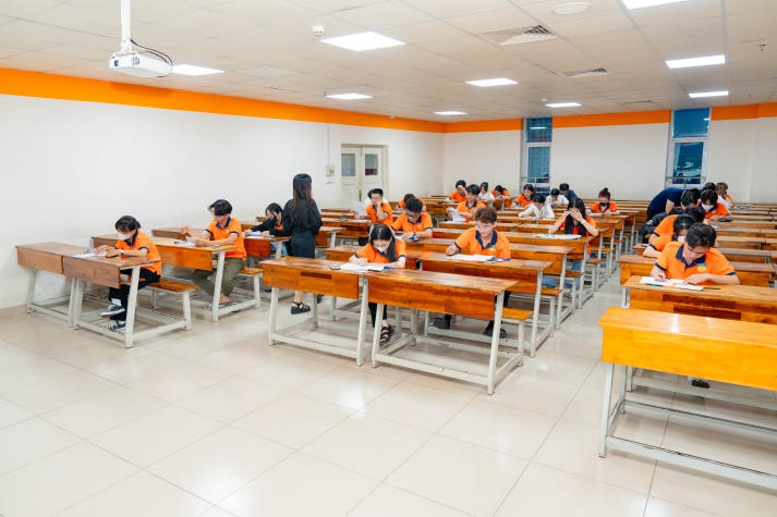 Lộ diện Top 12 đội thi vào vòng Tăng tốc Cuộc thi “HUTECH HRM Challenge” lần II năm 2024 41