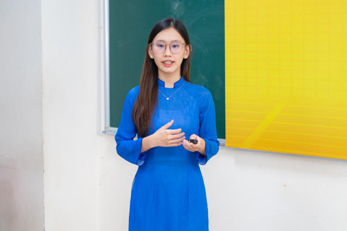 Nhiều giải pháp thiết thực được đề xuất trong buổi bảo vệ luận văn/đề án tốt nghiệp Thạc sĩ ngành Quản trị kinh doanh 54