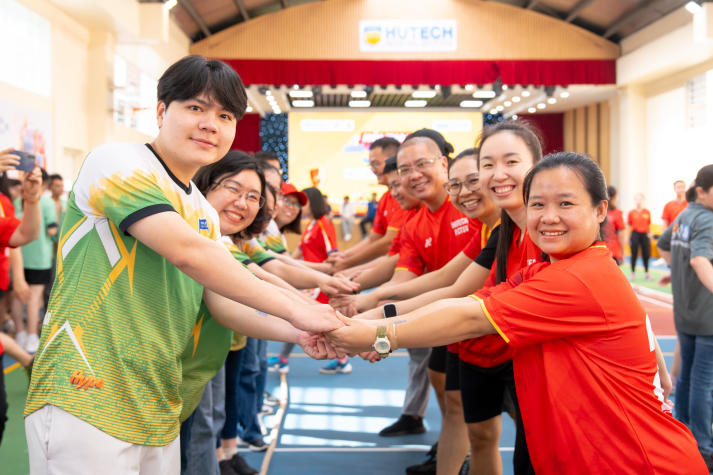 [Video] [Hội thao CB-GV-NV HUTECH 2025]: Khép lại mùa giải với những chiến thắng rực rỡ và tinh thần gắn kết 22