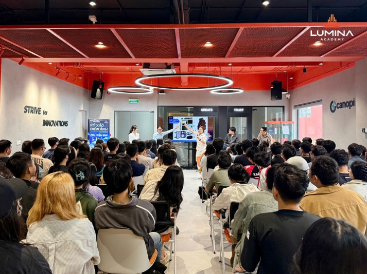 Sinh viên ngành Nghệ thuật số tìm hiểu kỹ xảo điện ảnh trong MV hiện đại 27