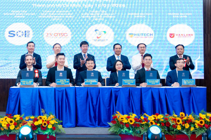 [HUTECH 31 năm] Viết tiếp hành trình đẹp bằng yêu thương và bản lĩnh 37