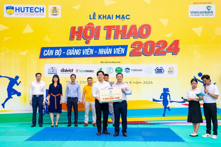 [Video] Sôi sục nhiệt huyết thể thao, tràn đầy tinh thần vui khỏe tại khai mạc Hội thao CB-GV-NV HUTECH năm 2024 100