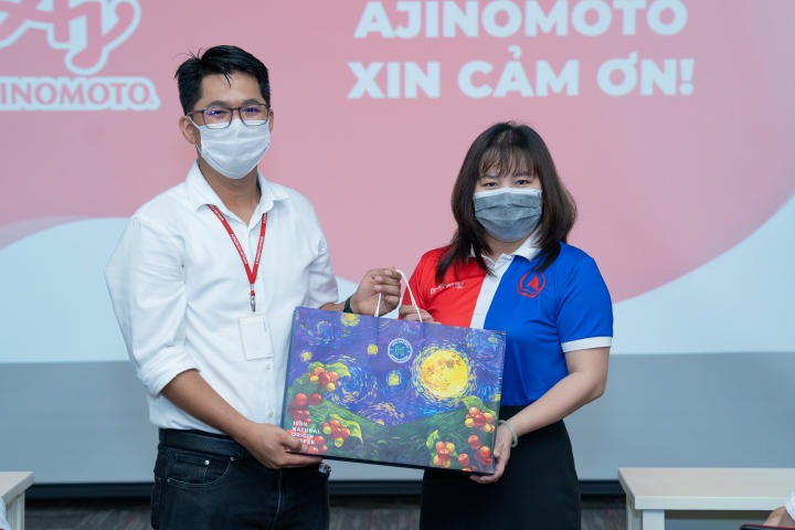 Sinh viên Khoa Nhật Bản học hào hứng tham quan Nhà máy Ajinomoto 18