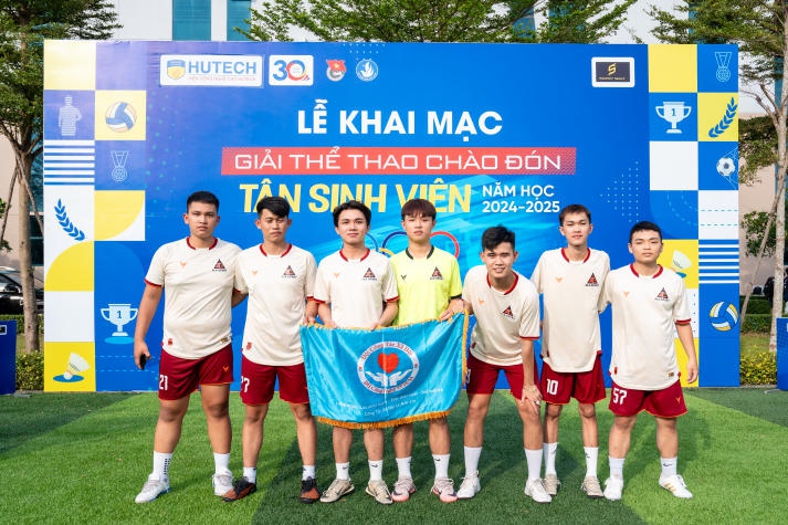 Vòng Tứ kết Bóng đá nam Giải thể thao chào đón tân sinh viên năm học 2024-2025 sẽ diễn ra vào 04/11 26