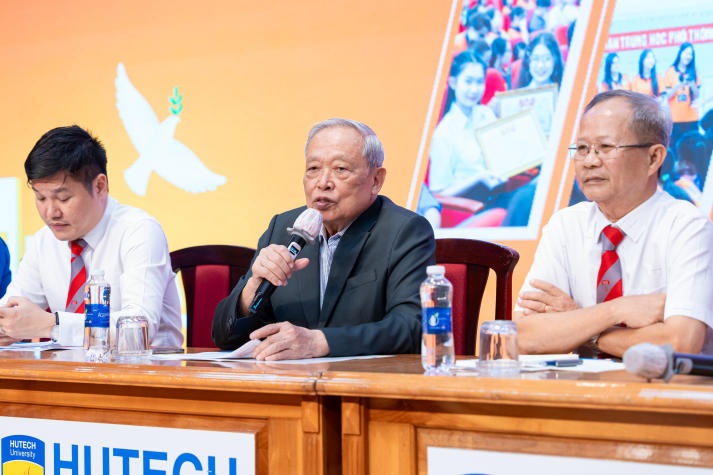 HUTECH tập huấn cán bộ Đoàn - Hội chủ chốt năm học 2025-2026, hun đúc bản lĩnh cho sinh viên 70