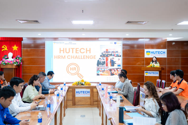 HUTECH HRM Challenge lần IV khởi động sân chơi quản trị nhân lực cho sinh viên 45