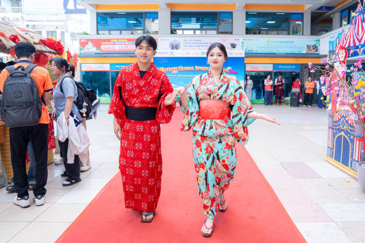 [Video] HUTECH dịp xuân 2026: Đón Tết đa quốc gia, lan tỏa lòng nhân ái 51