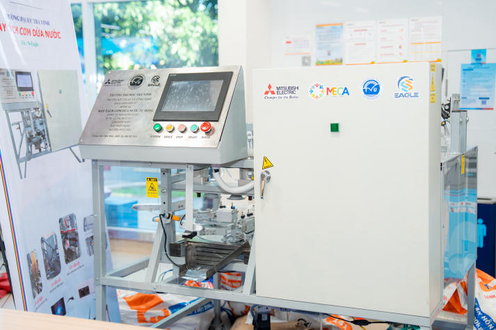 MECA 2025 Finals: HUTECH students conquer technology through practical projects 104