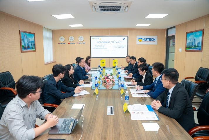 HUTECH signs MoU with Shandong University of Technology, paving the way for a tripartite cooperation model with industry partners 10