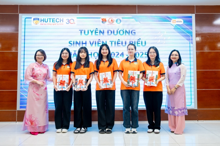 Hội nghị tổng kết Khoa Nhật Bản học: Ghi nhận nỗ lực sinh viên và phát động phong trào năm học mới 112