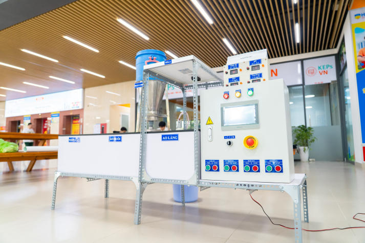 Viện Kỹ thuật dựng “đấu trường” AI và IoT, hội tụ loạt giải pháp công nghệ đột phá của sinh viên liên trường 52