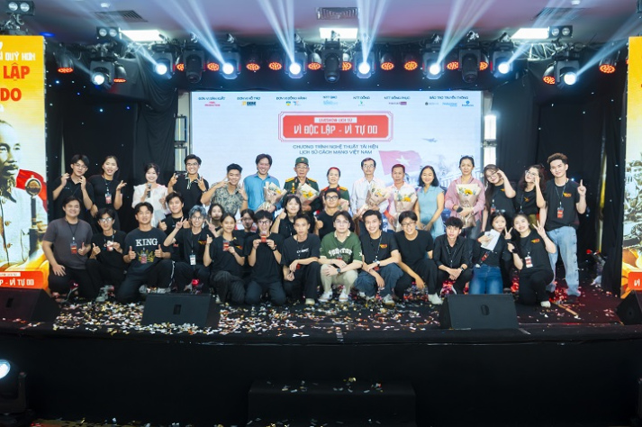 [Hướng nghiệp 2026] Truyền thông đa phương tiện - tấm vé bước vào thế giới sáng tạo số 16